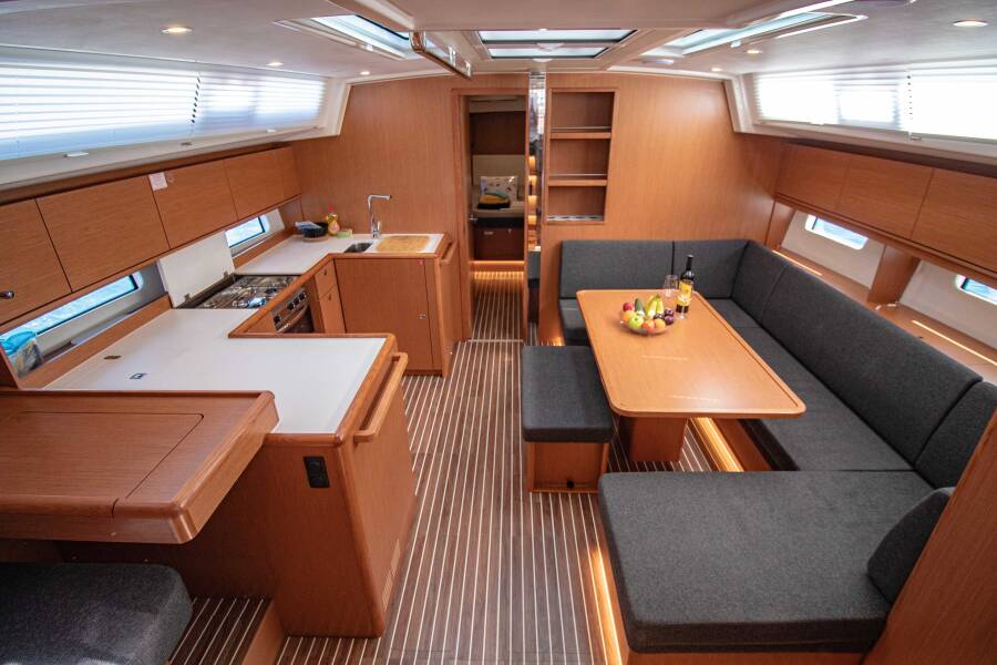 Bavaria C46