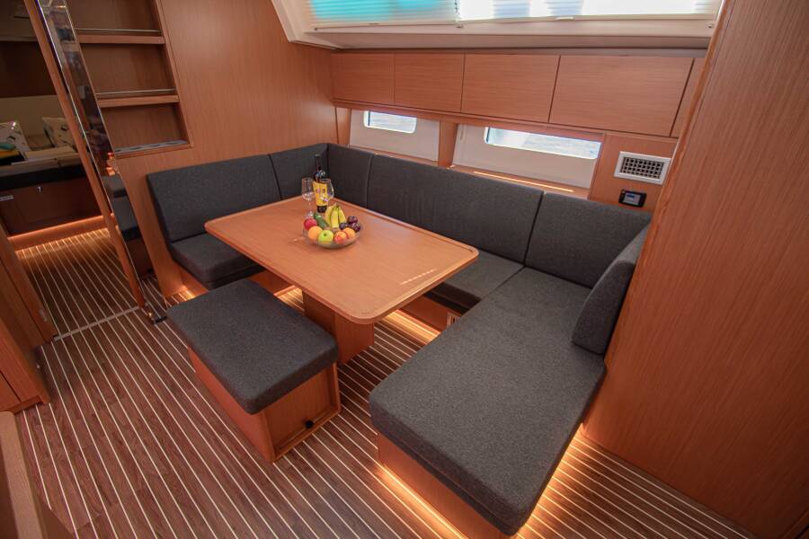 Bavaria C46