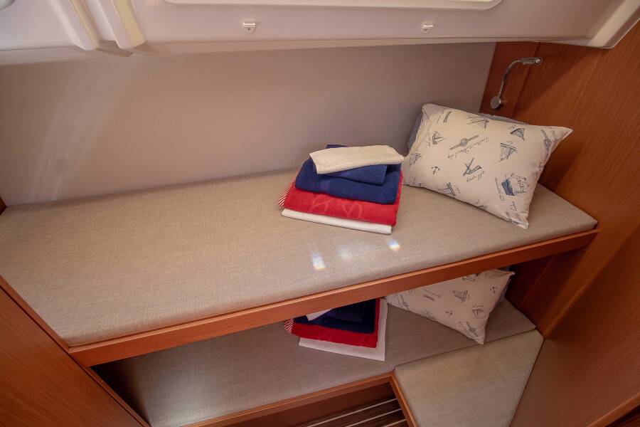 Bavaria C46