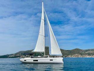 Bavaria C57 Holiday