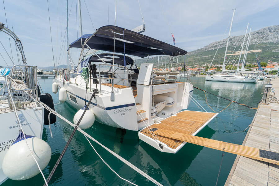 Bavaria C57 Holiday