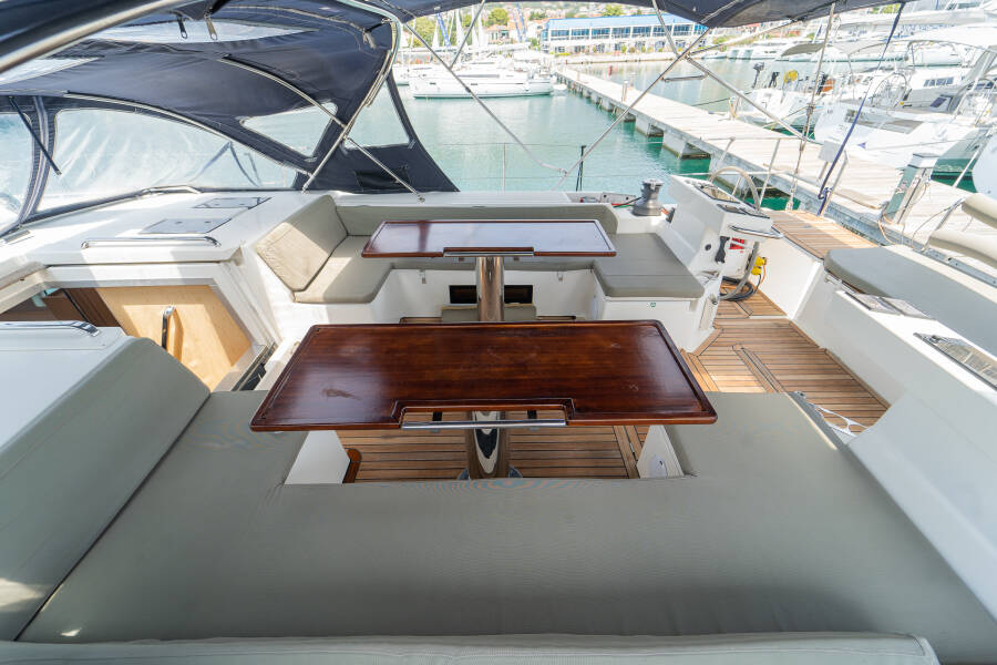 Bavaria C57 Holiday