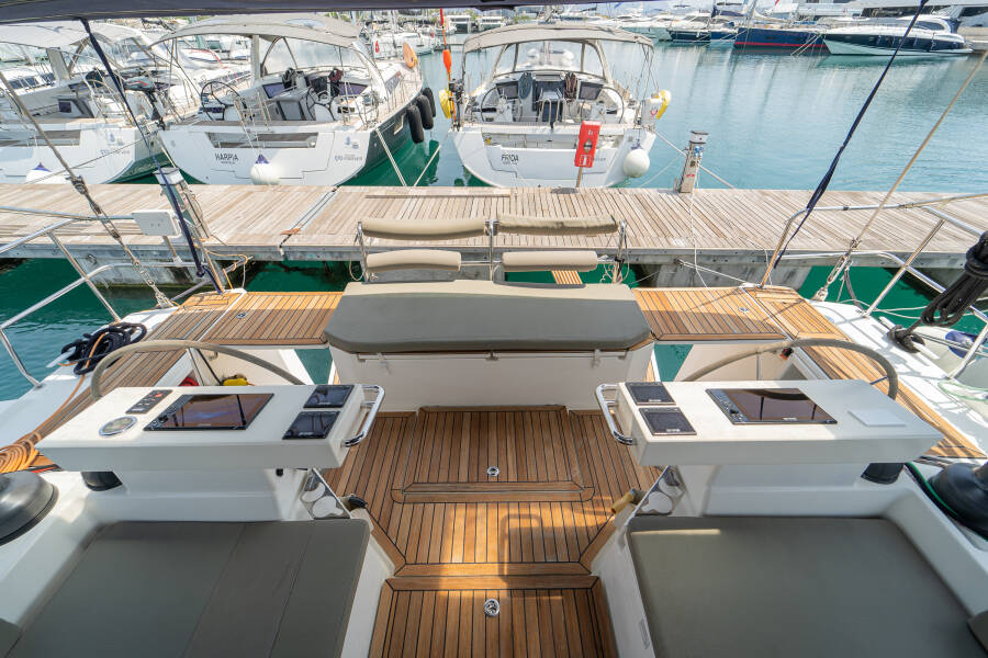 Bavaria C57 Holiday