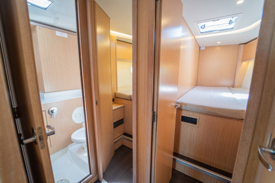Bavaria C57 Holiday