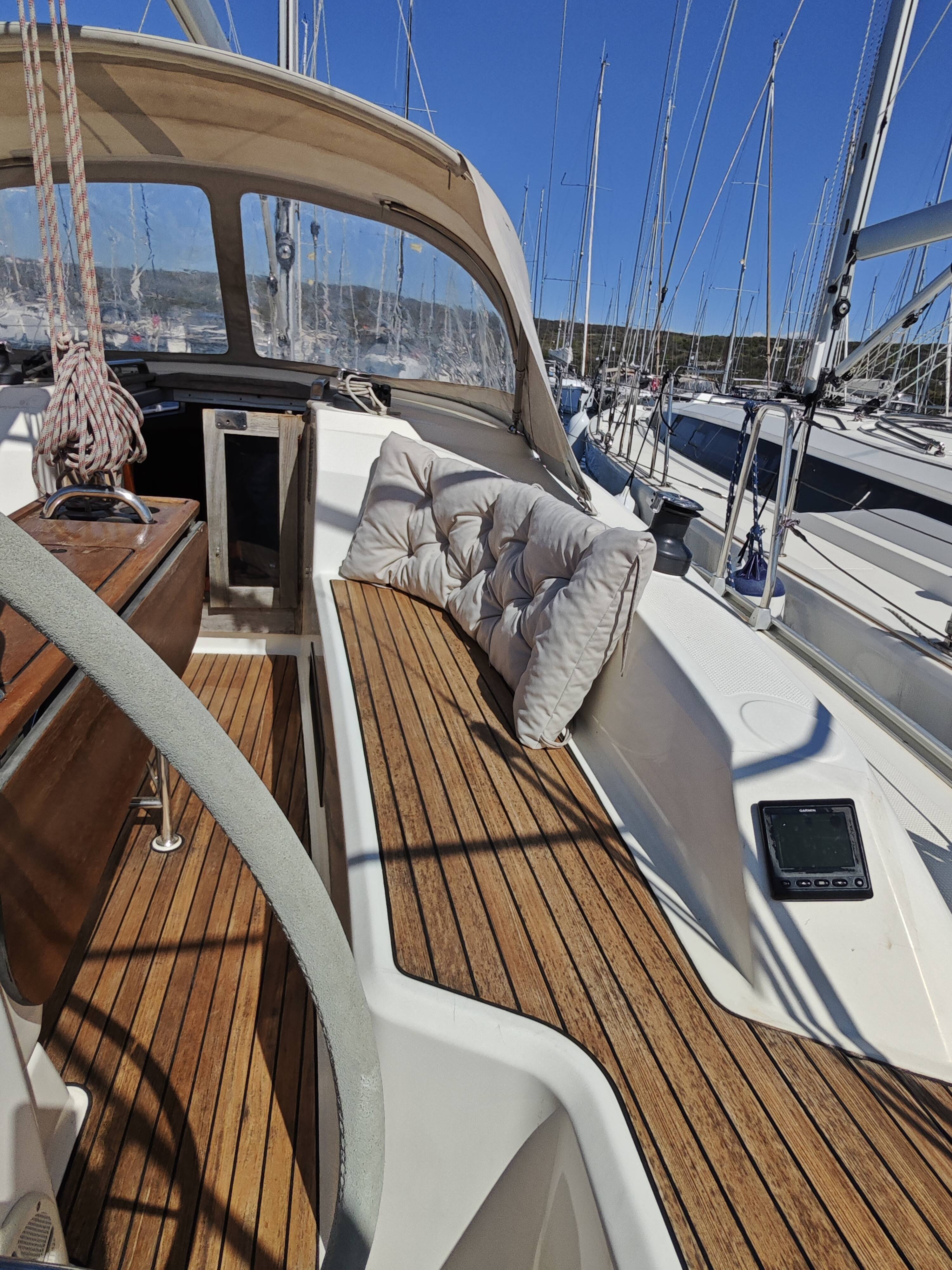 Bavaria Cruiser 33