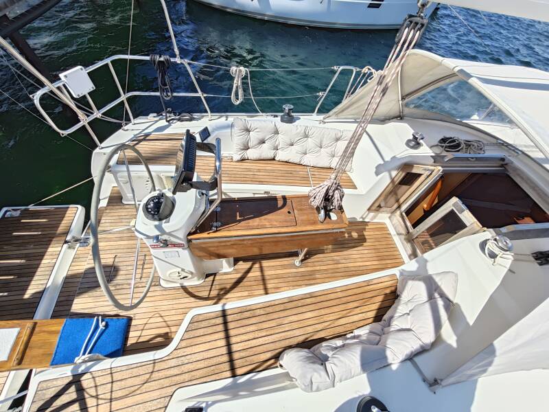 Bavaria Cruiser 33