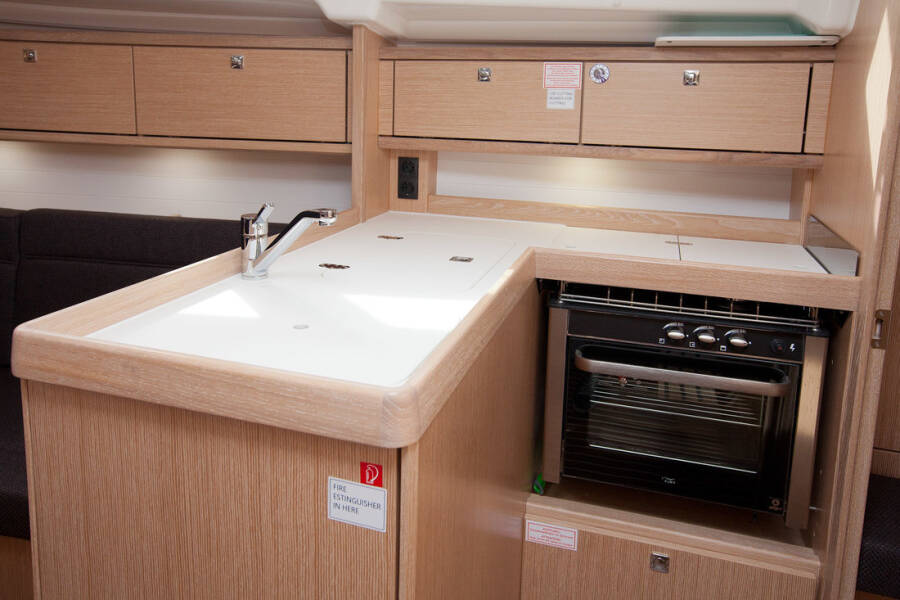 Bavaria Cruiser 34 Style