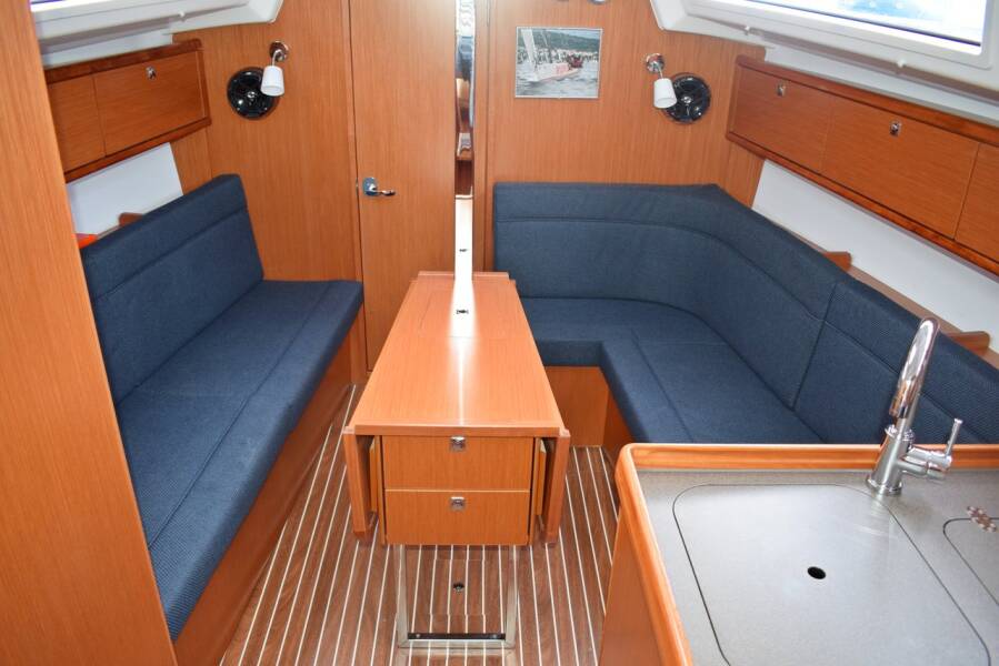 Bavaria Cruiser 34