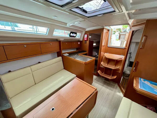 Bavaria Cruiser 34