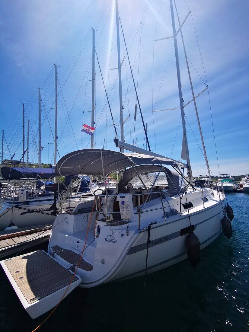 Bavaria Cruiser 36