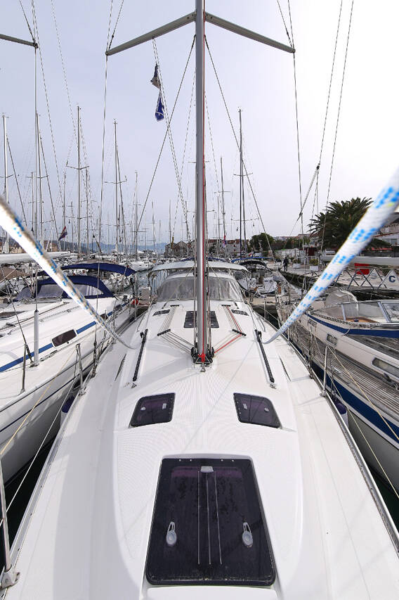 Bavaria Cruiser 36