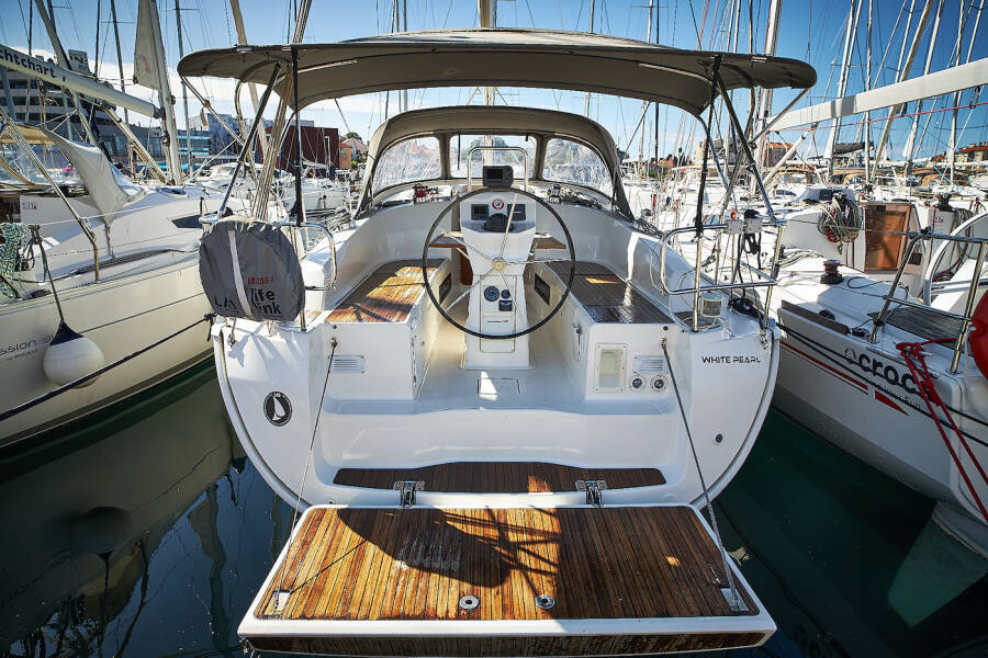 Bavaria Cruiser 36