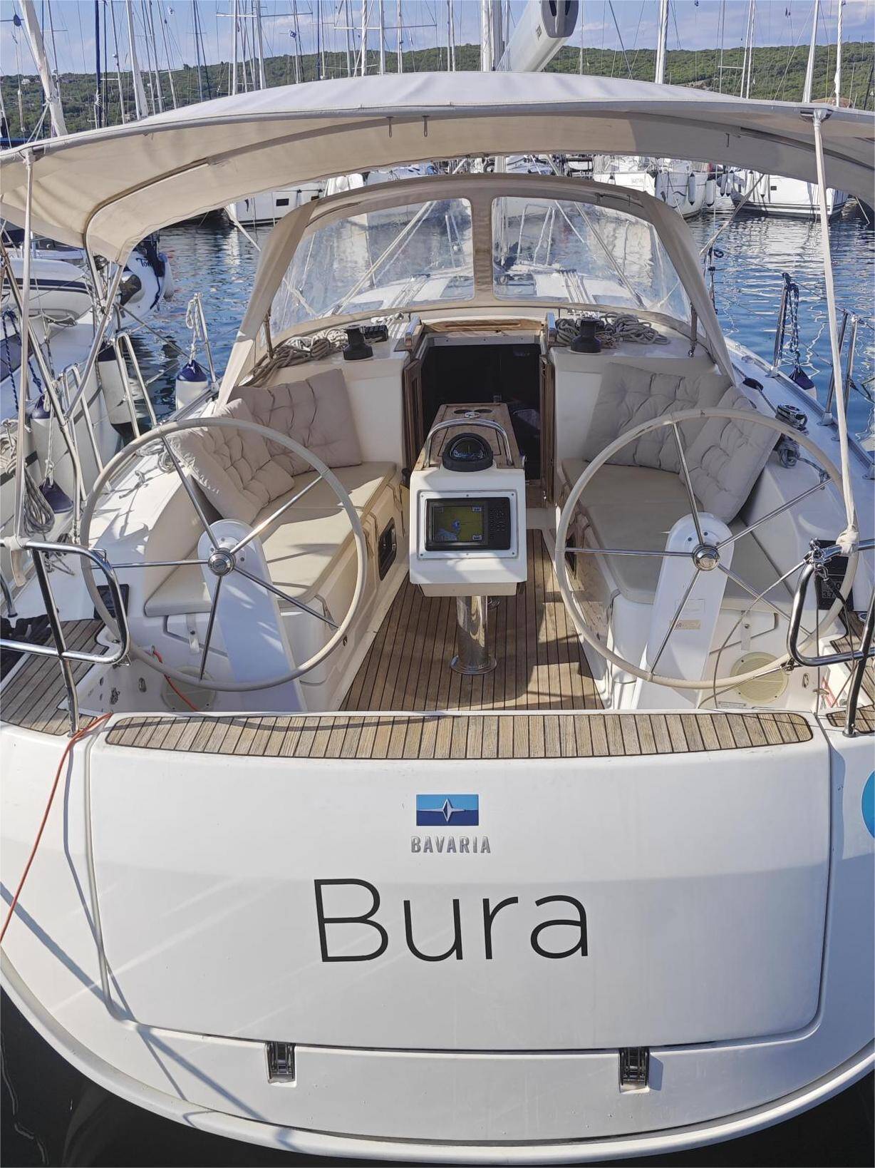 Bavaria Cruiser 37