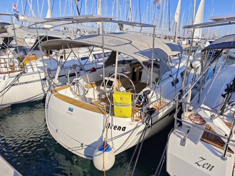 Bavaria Cruiser 37
