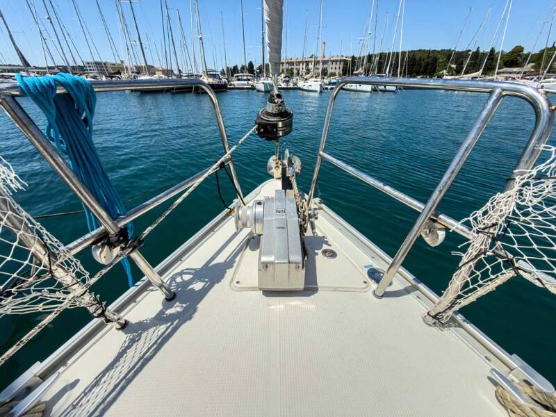 Bavaria Cruiser 37