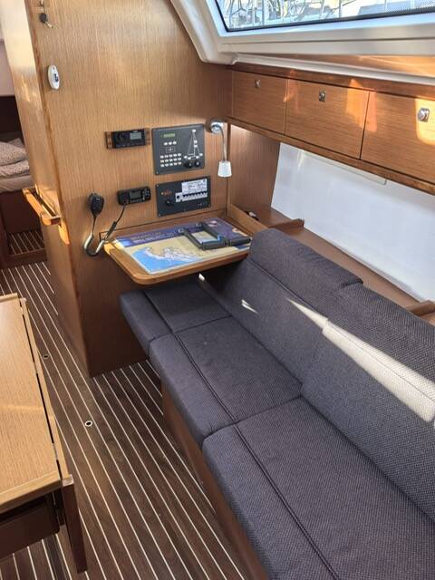 Bavaria Cruiser 37