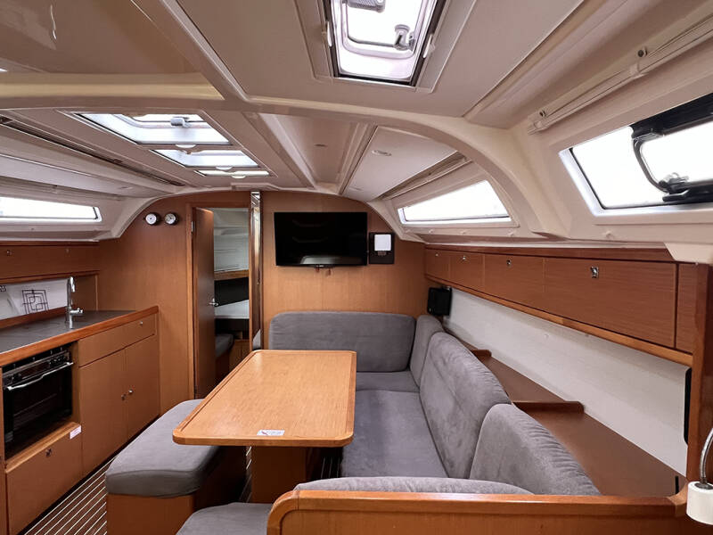 Bavaria Cruiser 41