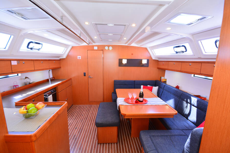 Bavaria Cruiser 46