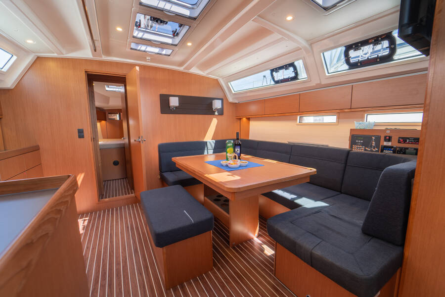 Bavaria Cruiser 46