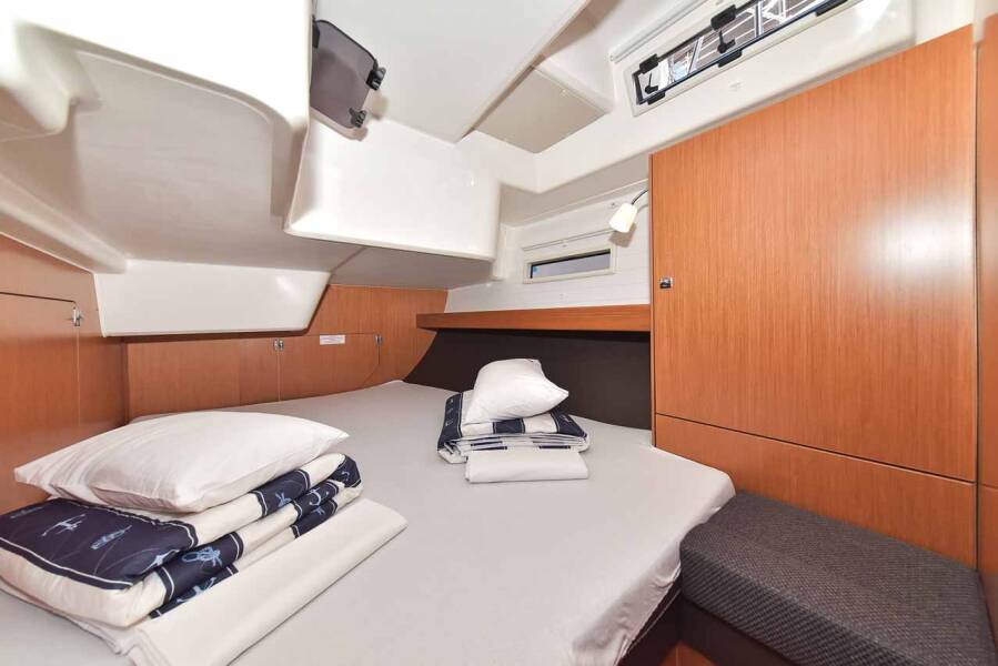 Bavaria Cruiser 51