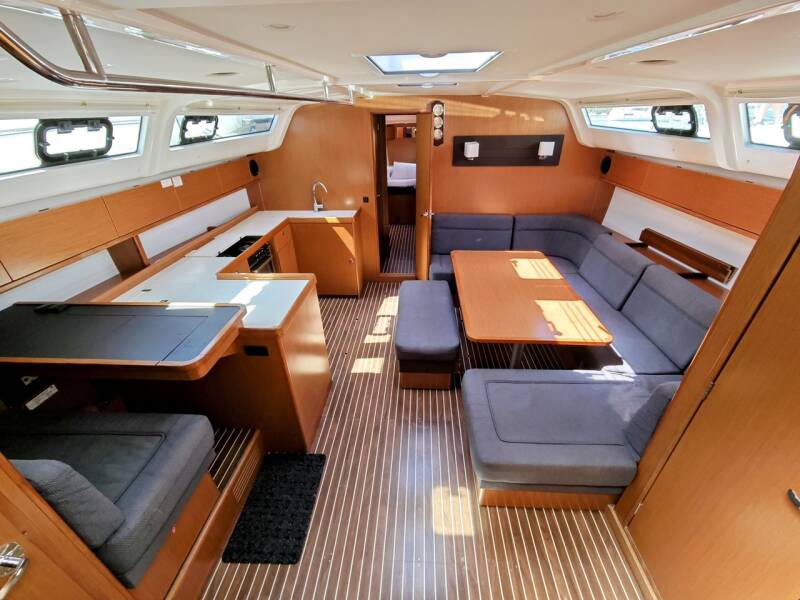 Bavaria Cruiser 51