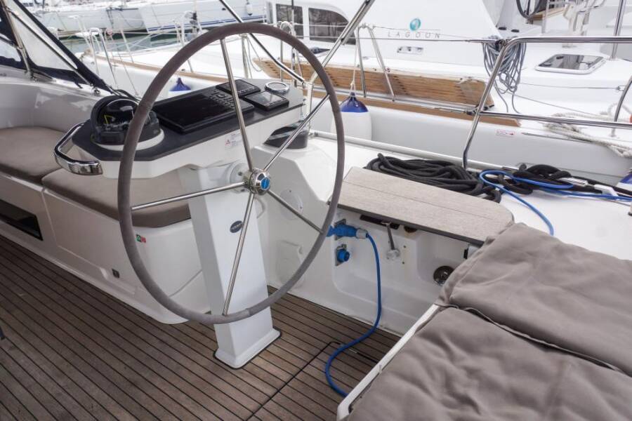 Bavaria Cruiser 56