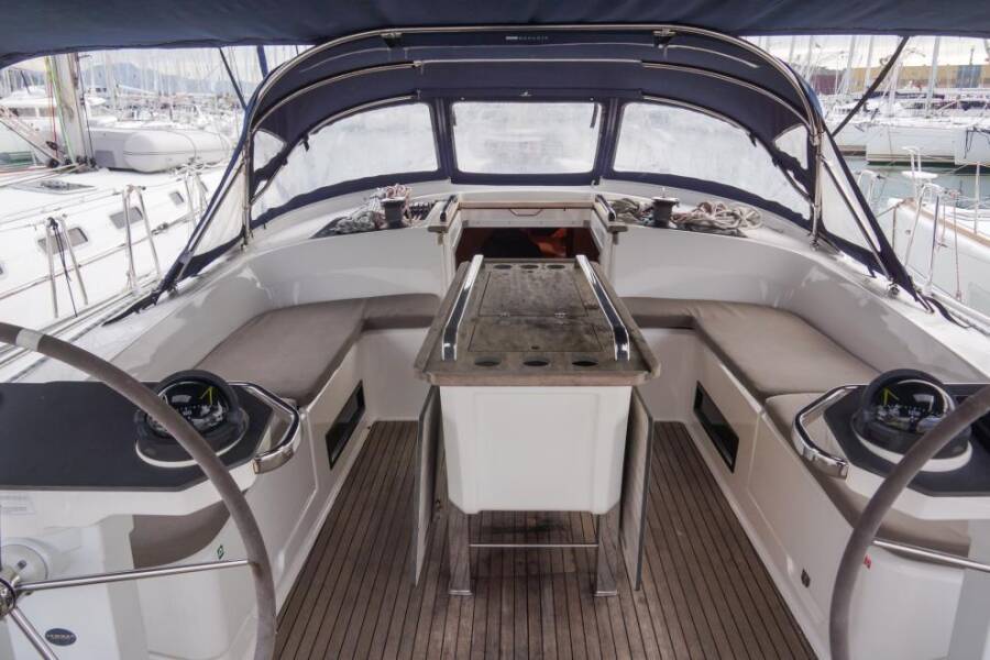 Bavaria Cruiser 56