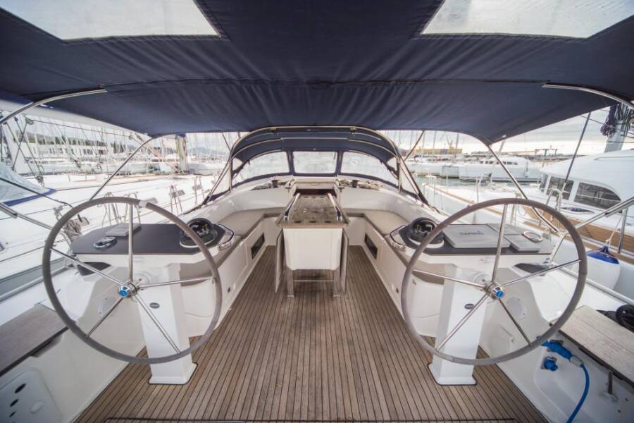 Bavaria Cruiser 56