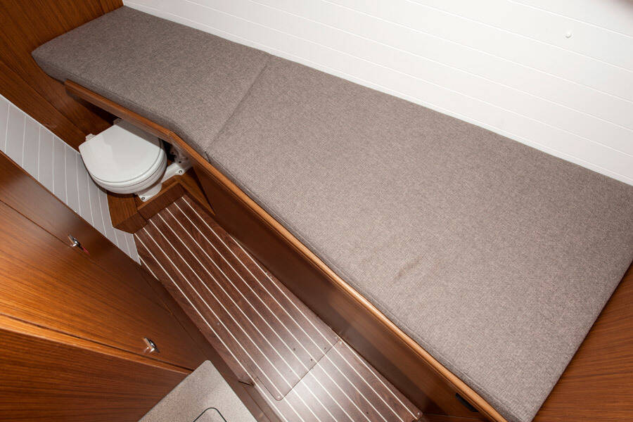 Bavaria Cruiser 56