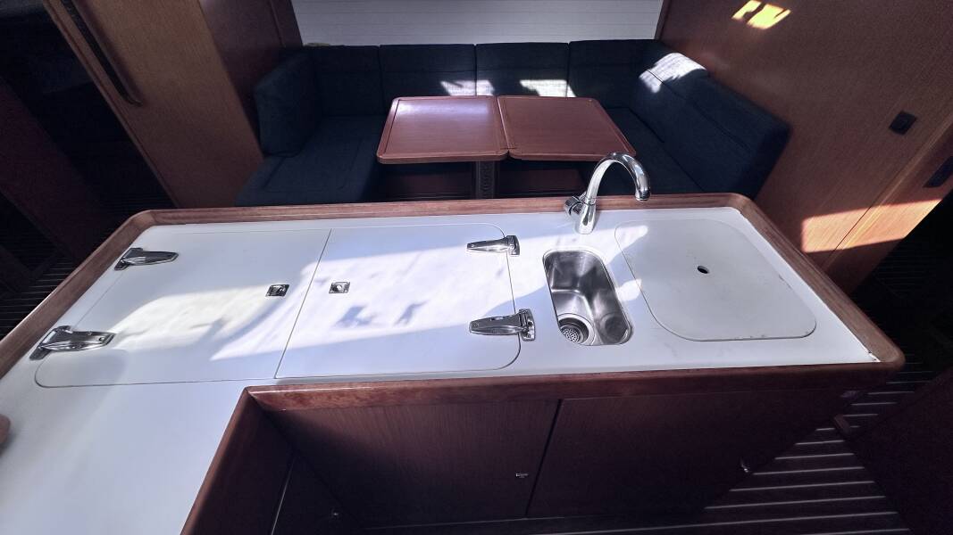 Bavaria Cruiser 56