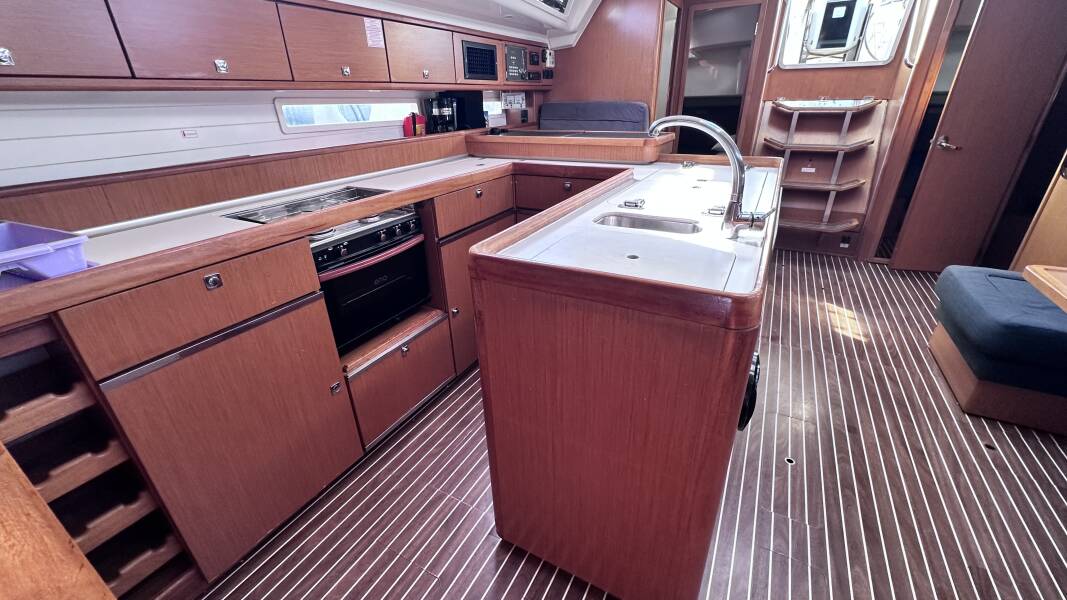 Bavaria Cruiser 56