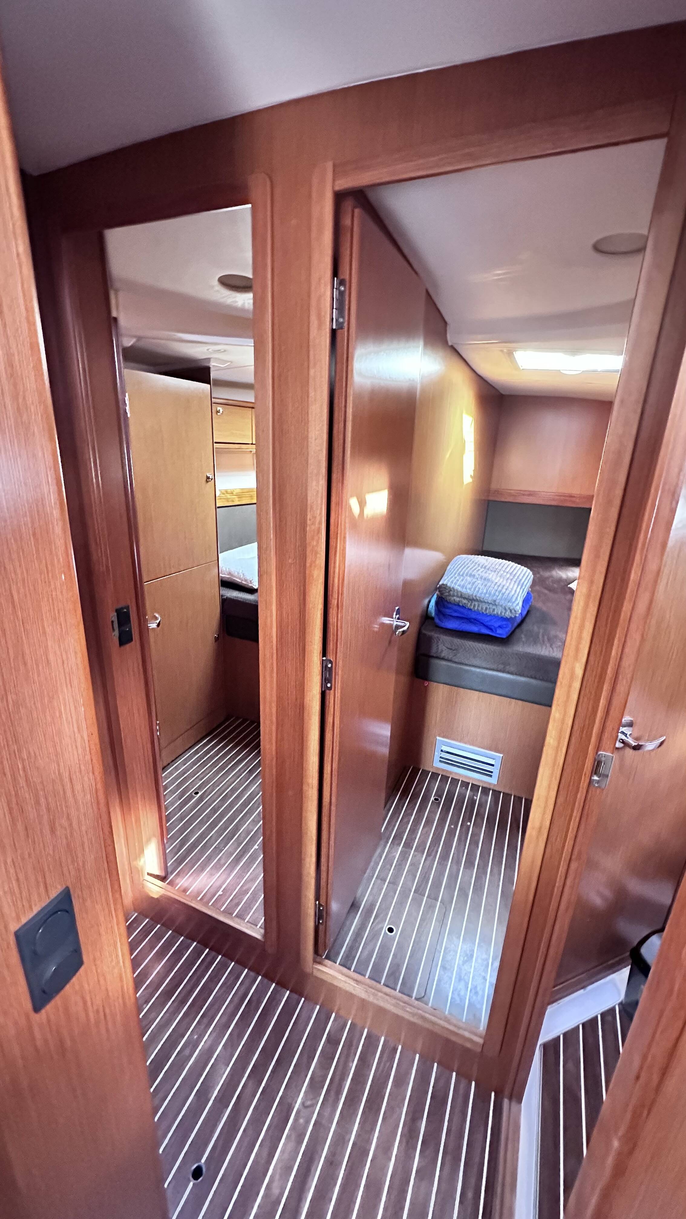 Bavaria Cruiser 56