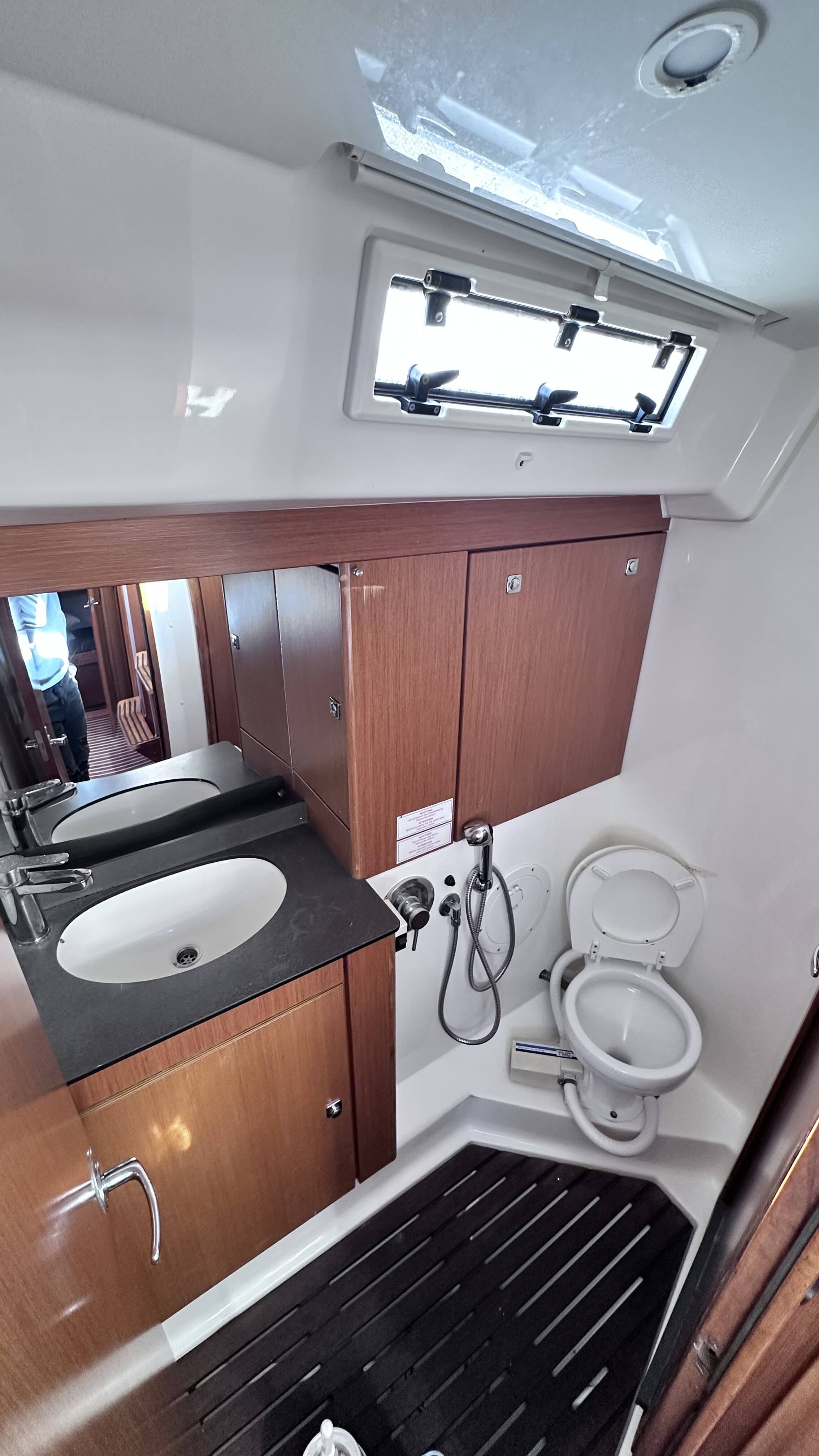 Bavaria Cruiser 56