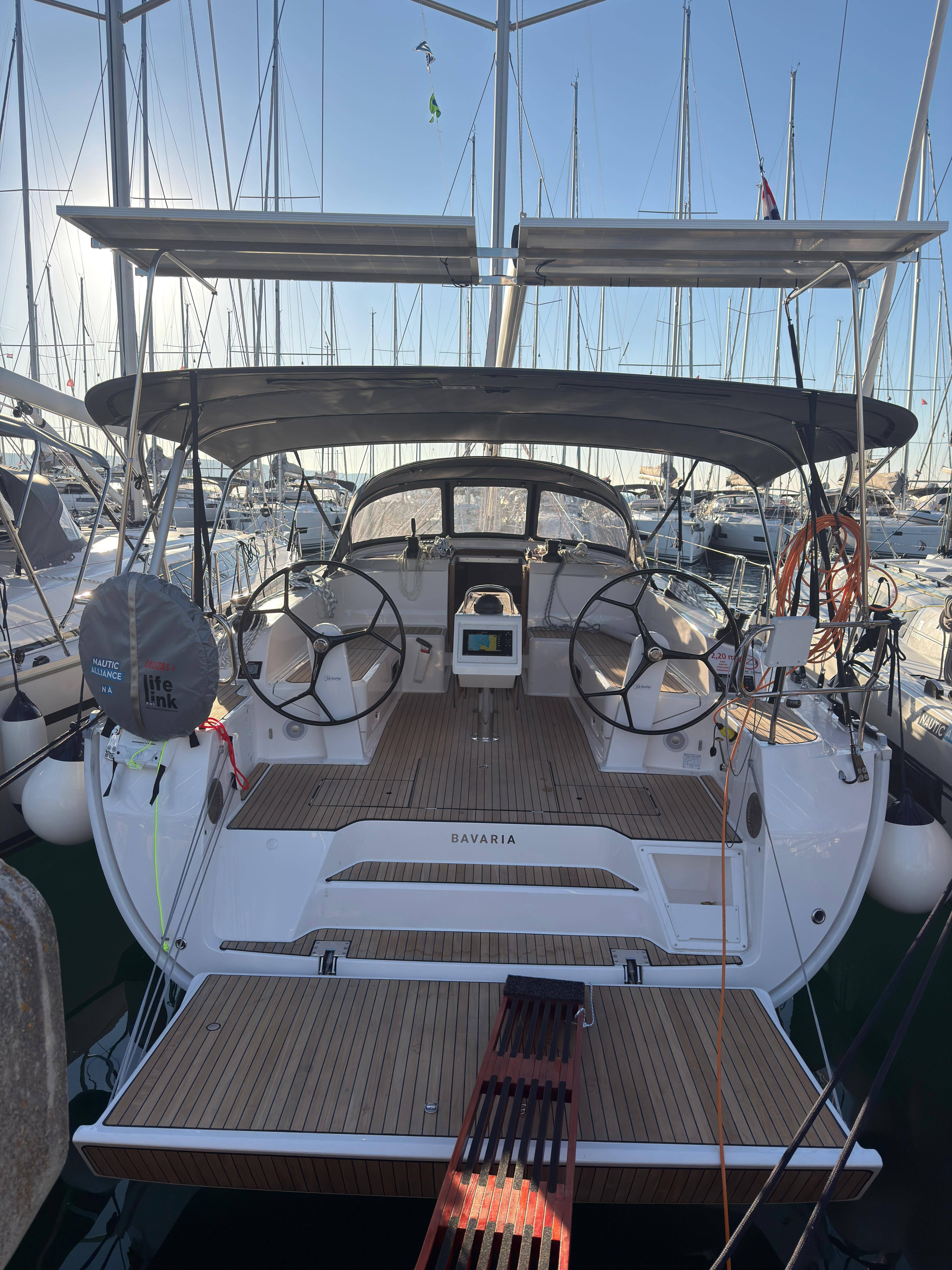 Bavaria Voyager 45
