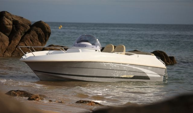 Beneteau 550
