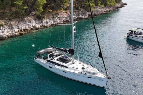 Beneteau Sense 50