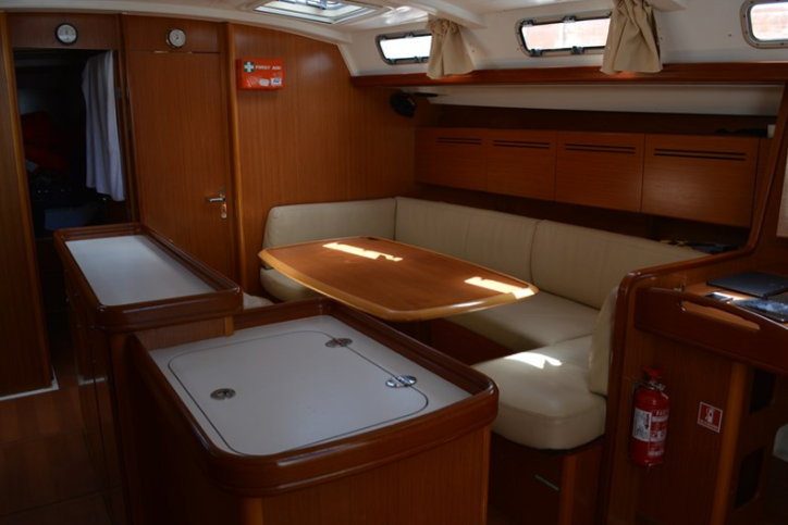 Cyclades 50.5