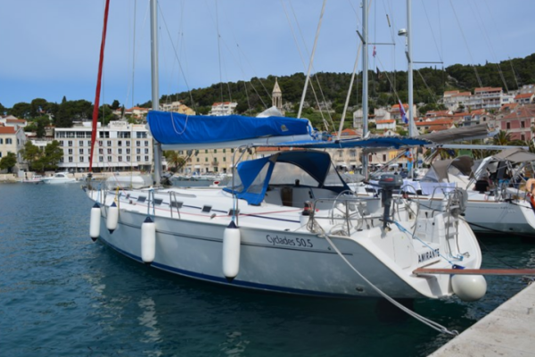 Cyclades 50.5