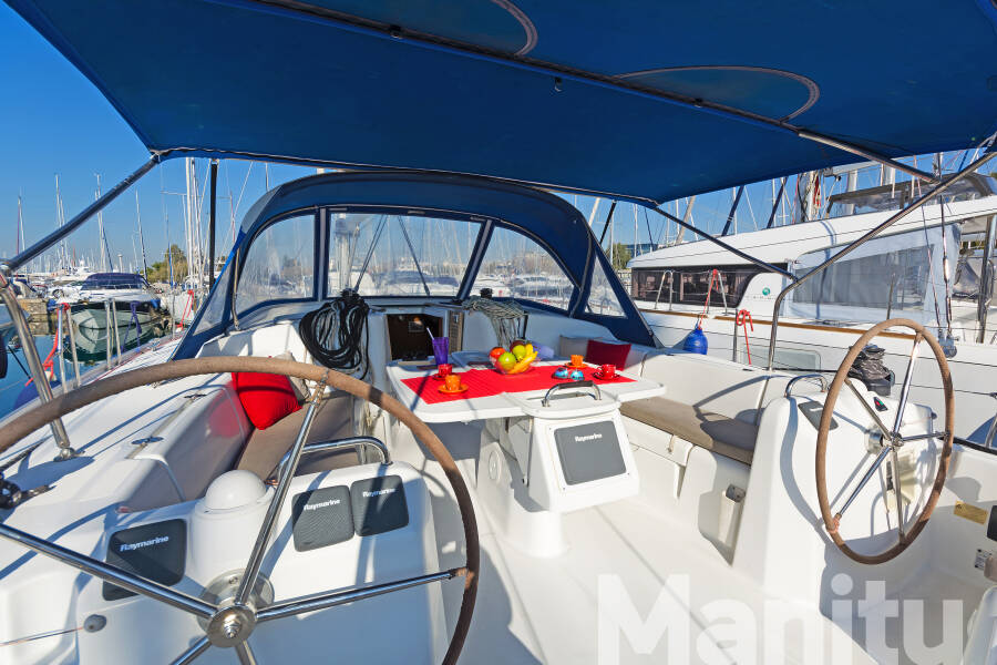 Cyclades 50.5