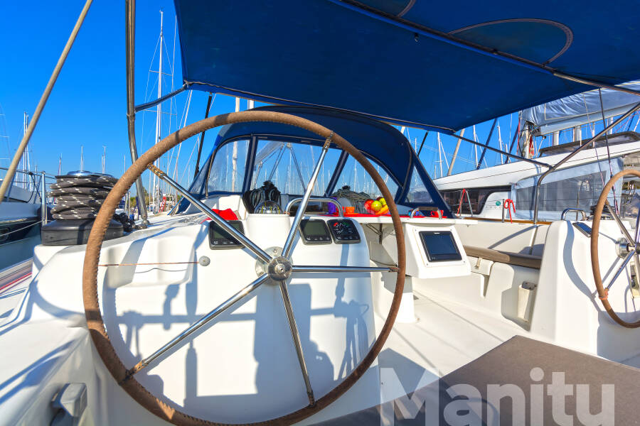 Cyclades 50.5