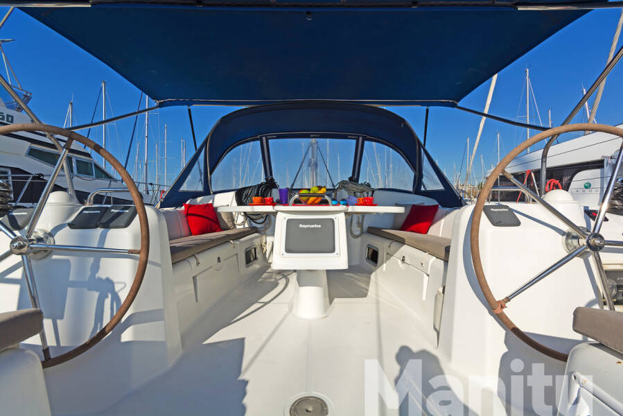 Cyclades 50.5