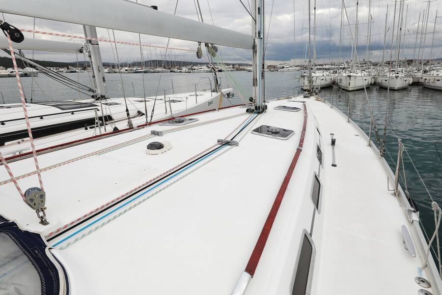 Cyclades 50.5