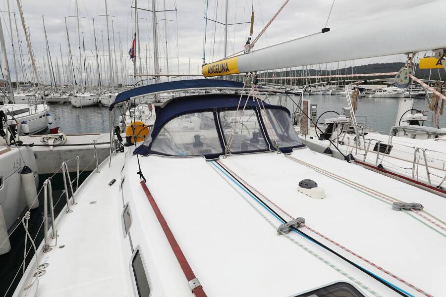 Cyclades 50.5