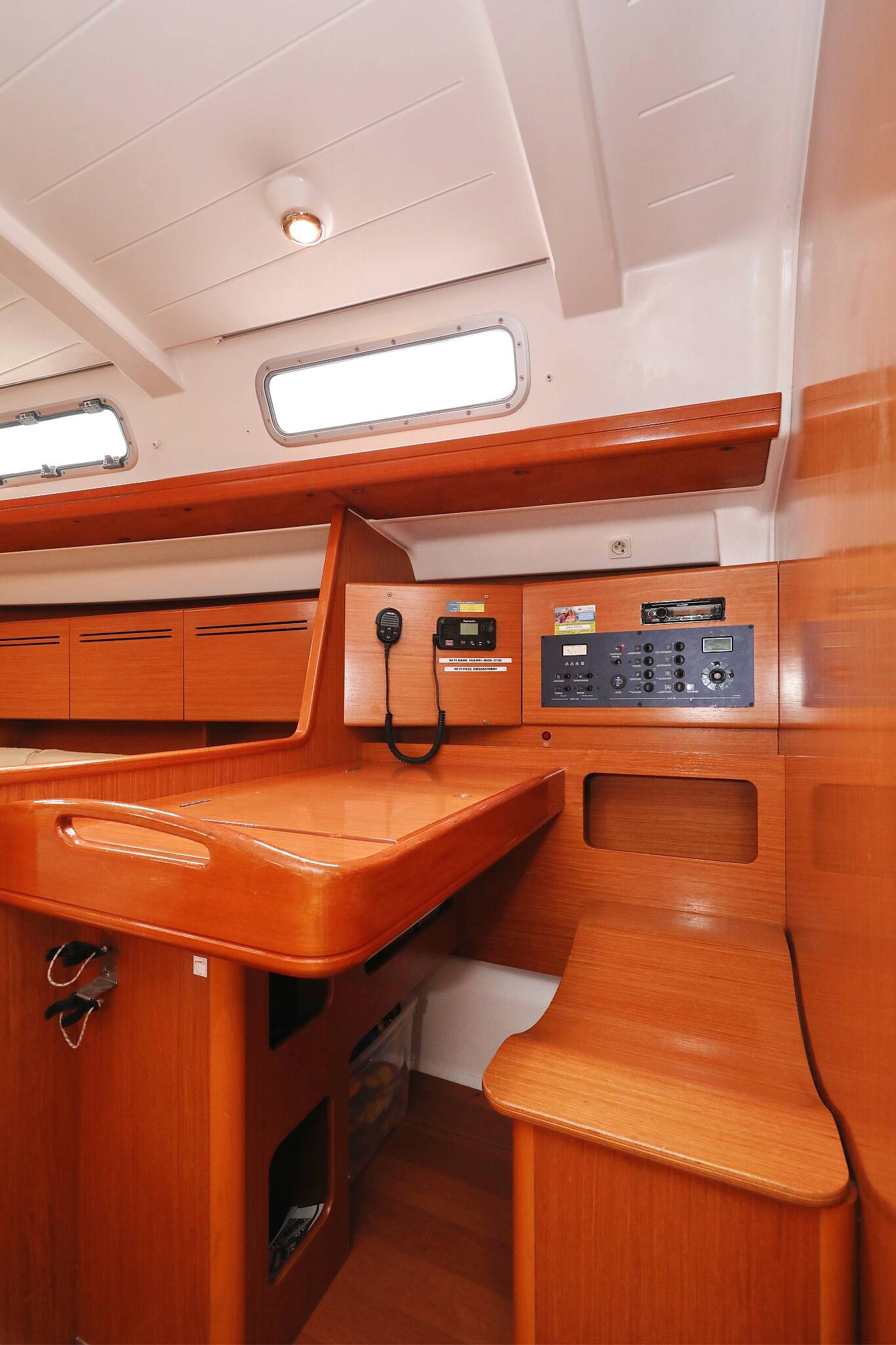 Cyclades 50.5