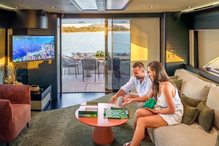 Dominator 780S Deluxe