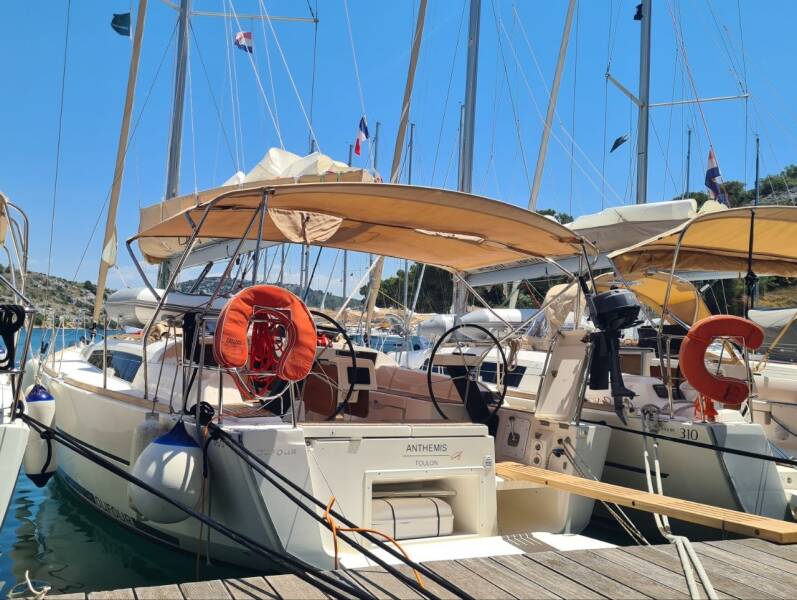 Dufour 360 Liberty