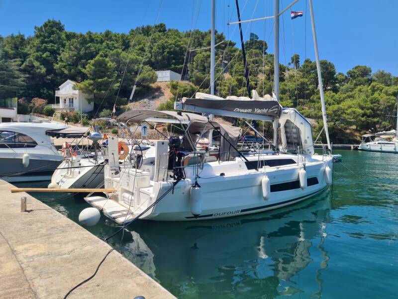 Dufour 37