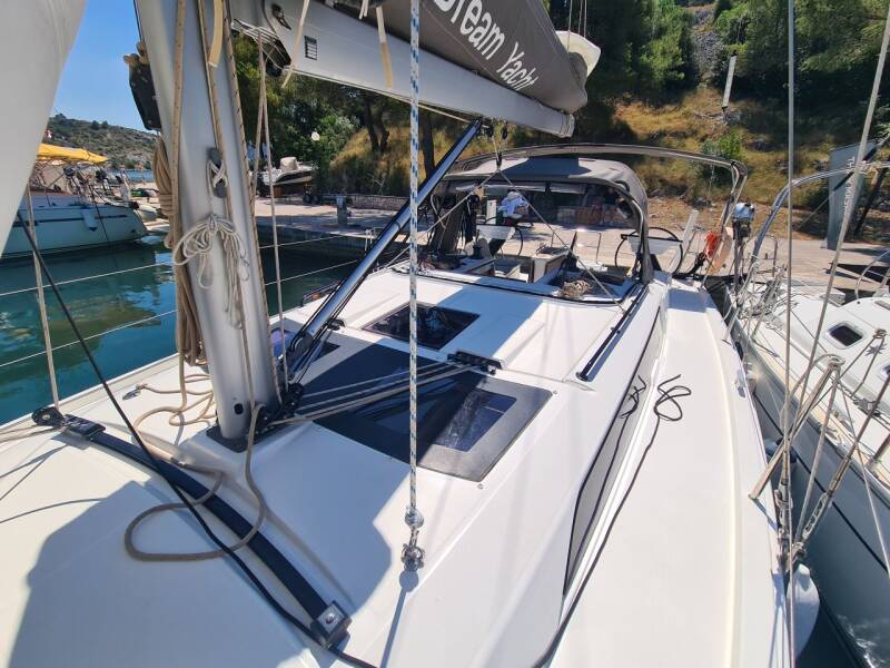 Dufour 37
