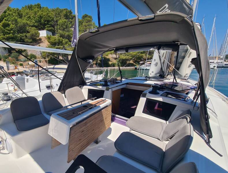 Dufour 37