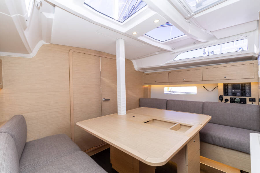 Dufour 37